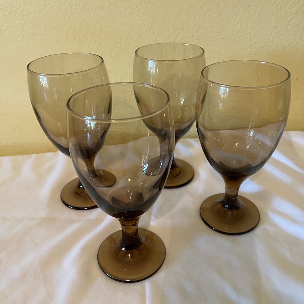 Elegant Brown Glass Goblets - Set of 4